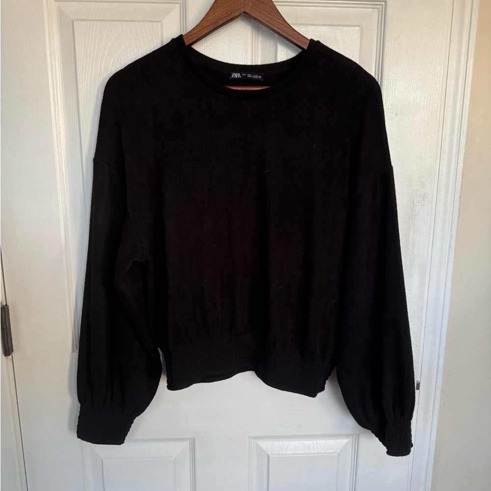 EUC Zara Ballon Sleeve Cinched Top